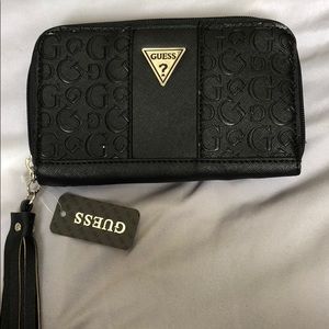 black guess wallet